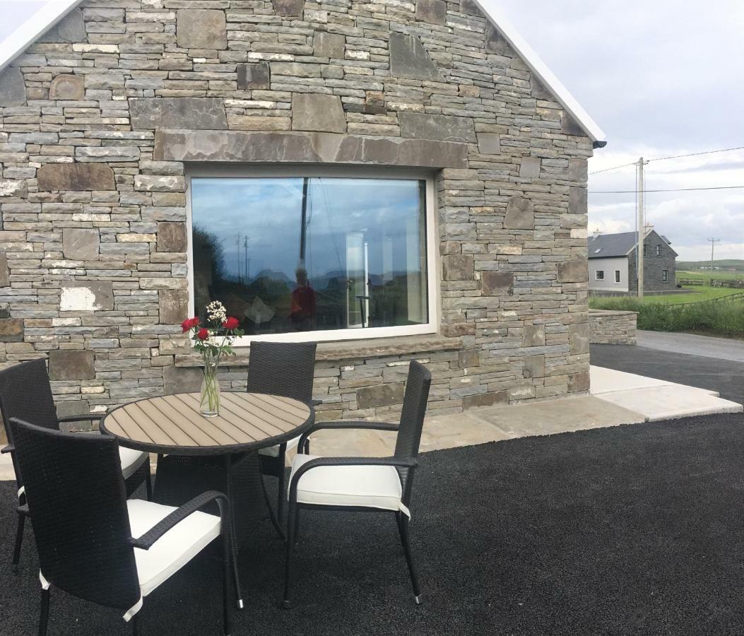 Conway'S Cottage With Sea View Nestling By Cliffs-Of-Moher Liscannor Kültér fotó